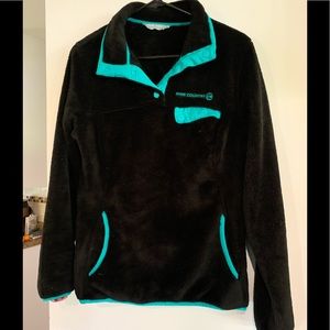 Free country pullover